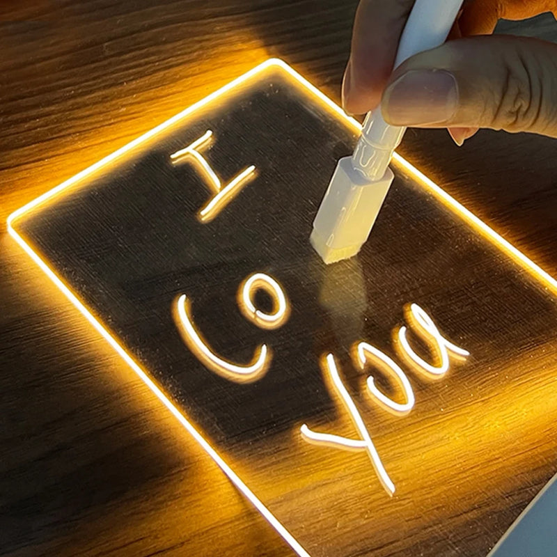 LiefLicht™ Verlicht Acryl Notitiebord Nachtlampje