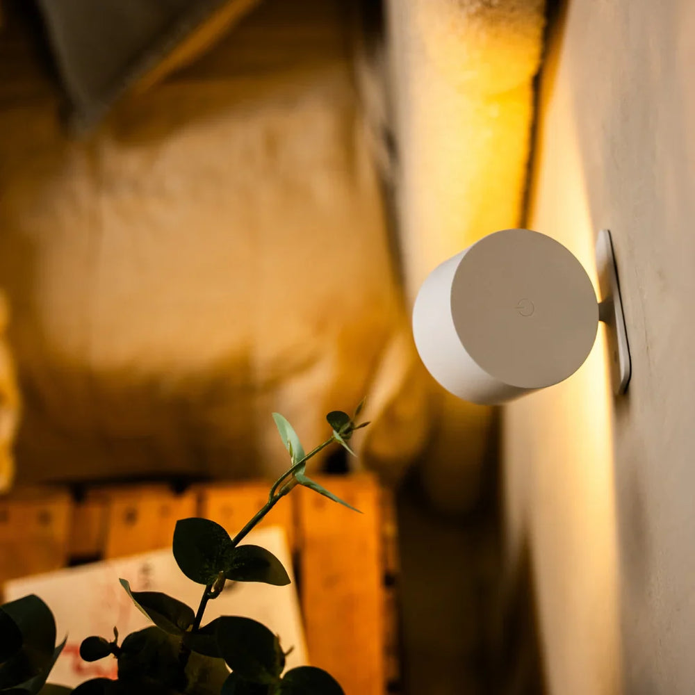EasyGlow™ Draadloze Wandlamp | Eenvoudig te installeren en 360° draaibaar