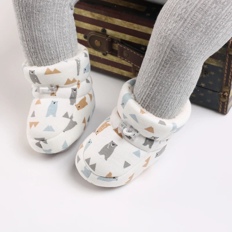 COZY WINTER BABY BOOTS | Baby's feet warm and safe