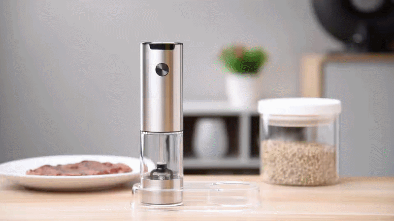 EasyGrind Electric Salt And Pepper Grinder